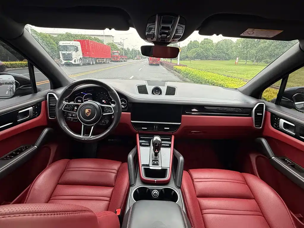 Porsche Cayenne 2018 Cayenne 3.0T