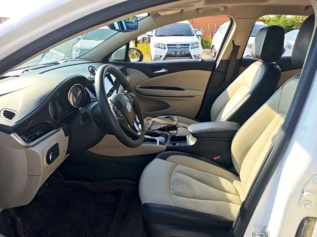 Buick Verano — миниатюра 15
