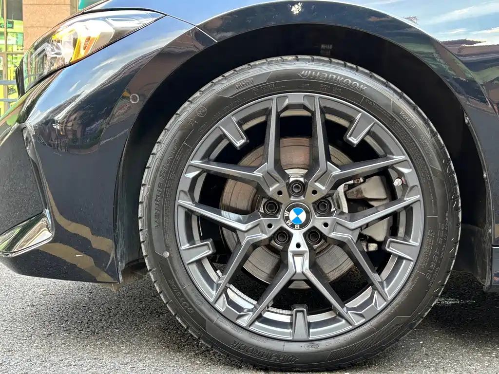 BMW 3 Series — миниатюра 34