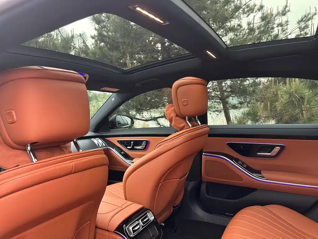 Mercedes-Benz S-Class — миниатюра 12