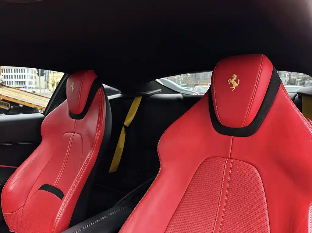 Ferrari Roma 2020 3.9T V8