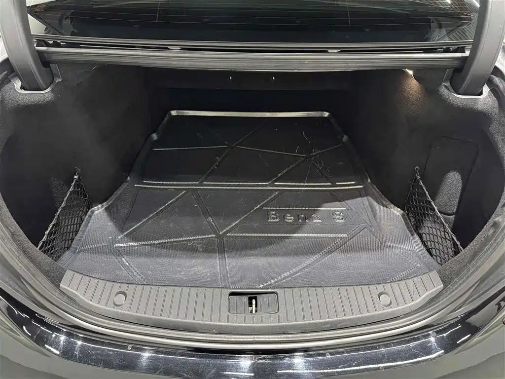 Mercedes-Benz S-Class — миниатюра 23