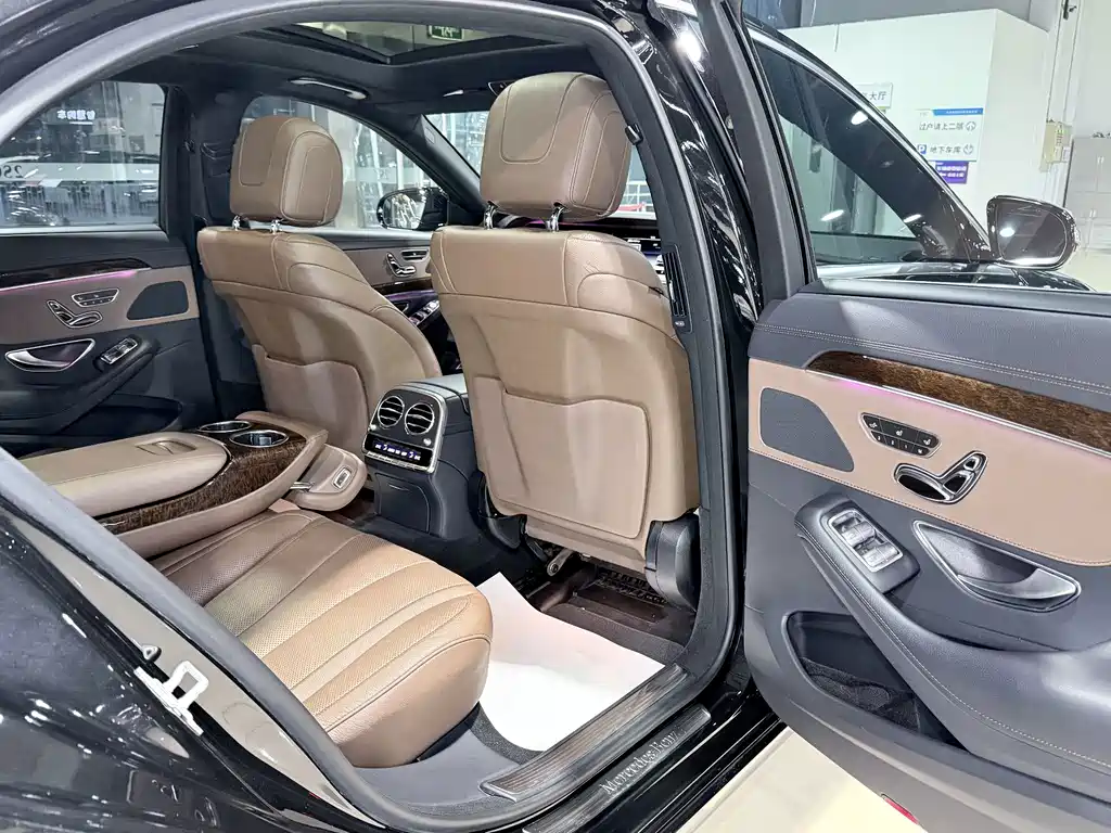 Mercedes-Benz S-Class — миниатюра 21