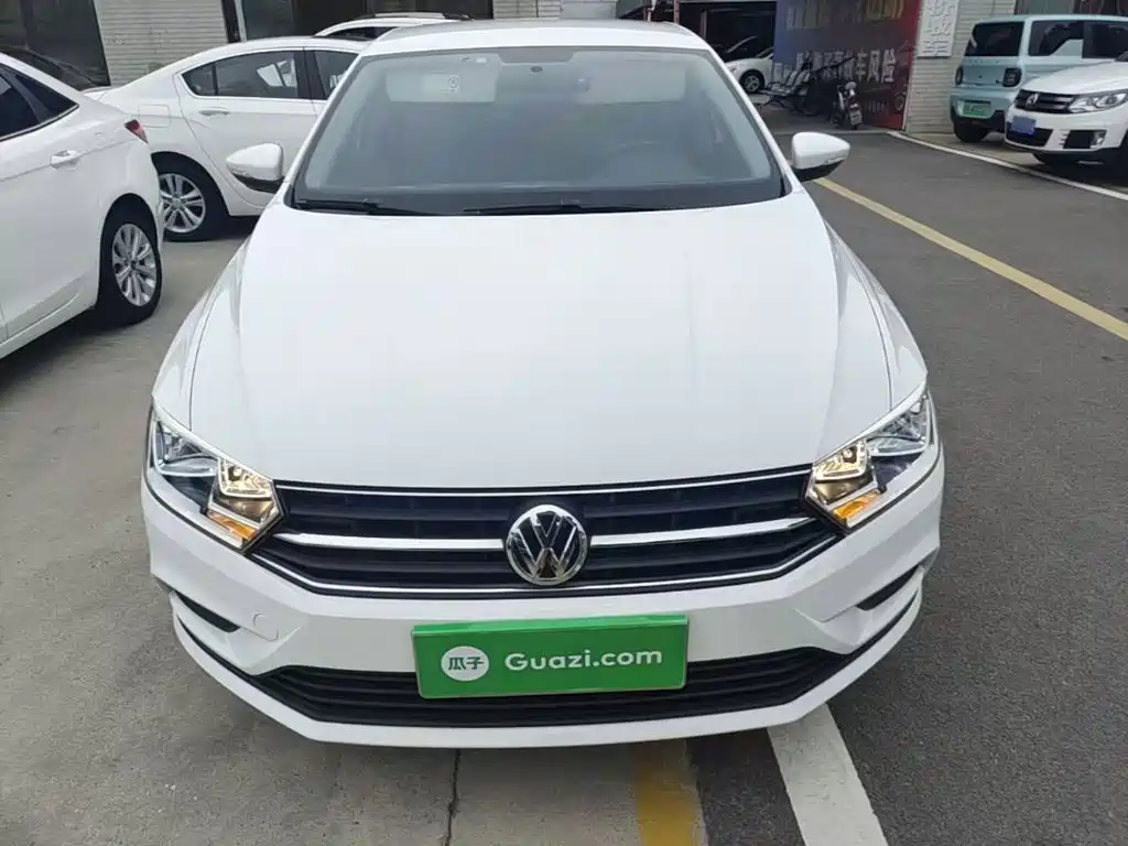 Volkswagen Bora — миниатюра 3
