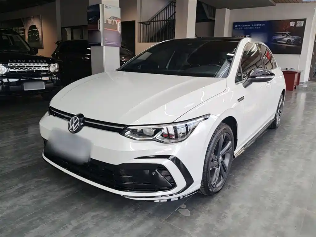 Volkswagen Golf 2024