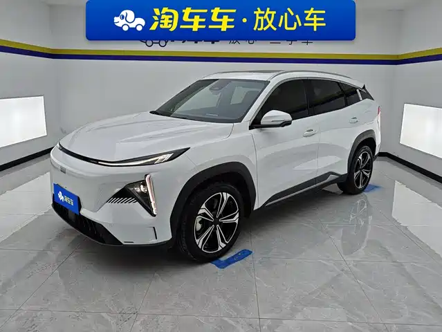 2024 Geely Galaxy L7
