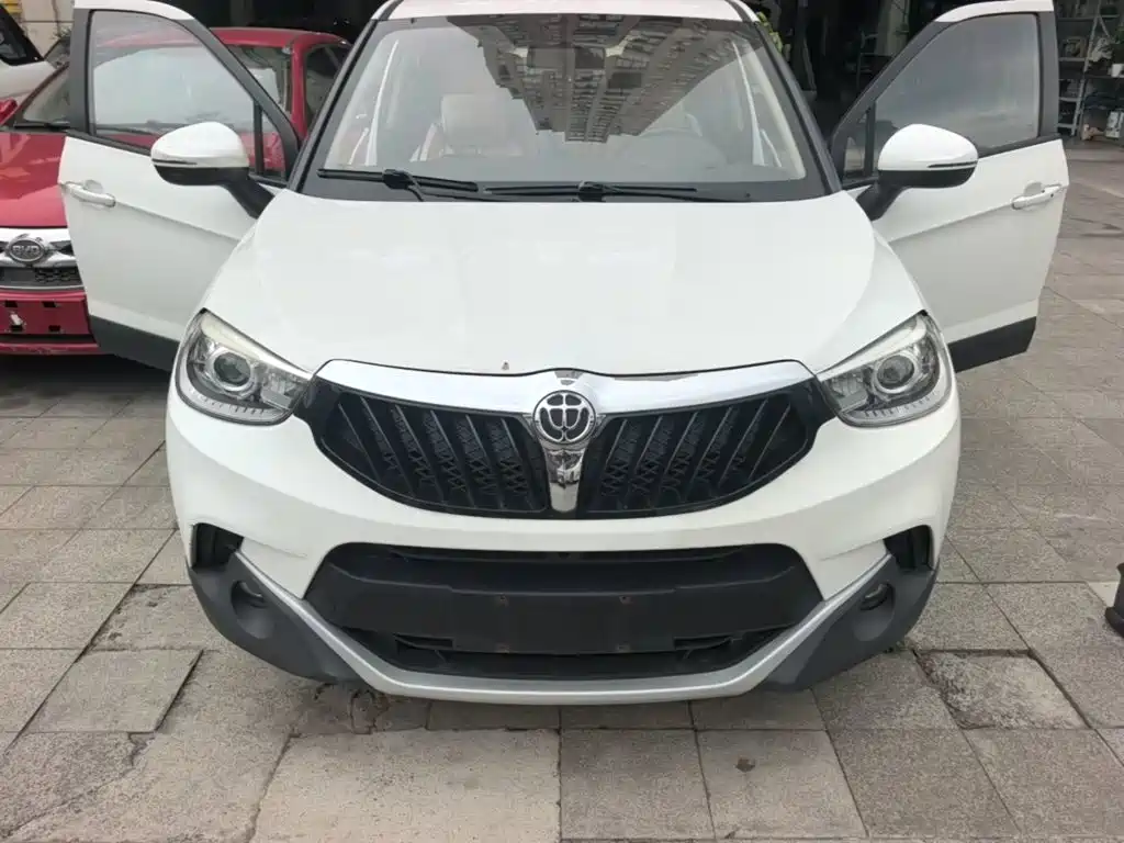 Brilliance V3 — фотографии объявления, Фото 4
