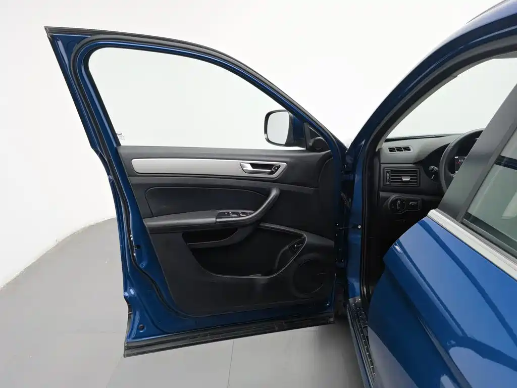 Qoros Qoros 5 — миниатюра 8