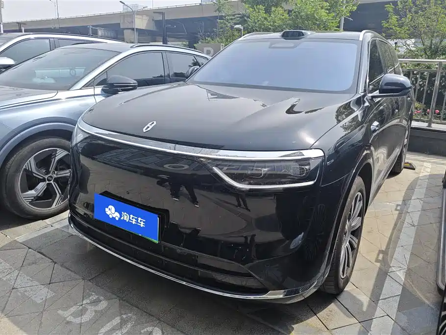 Aito 问界 AITO M8 2025