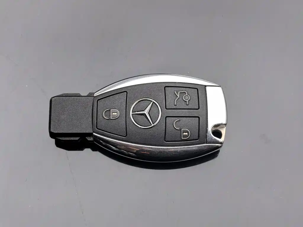 Mercedes-Benz S-Class — миниатюра 19