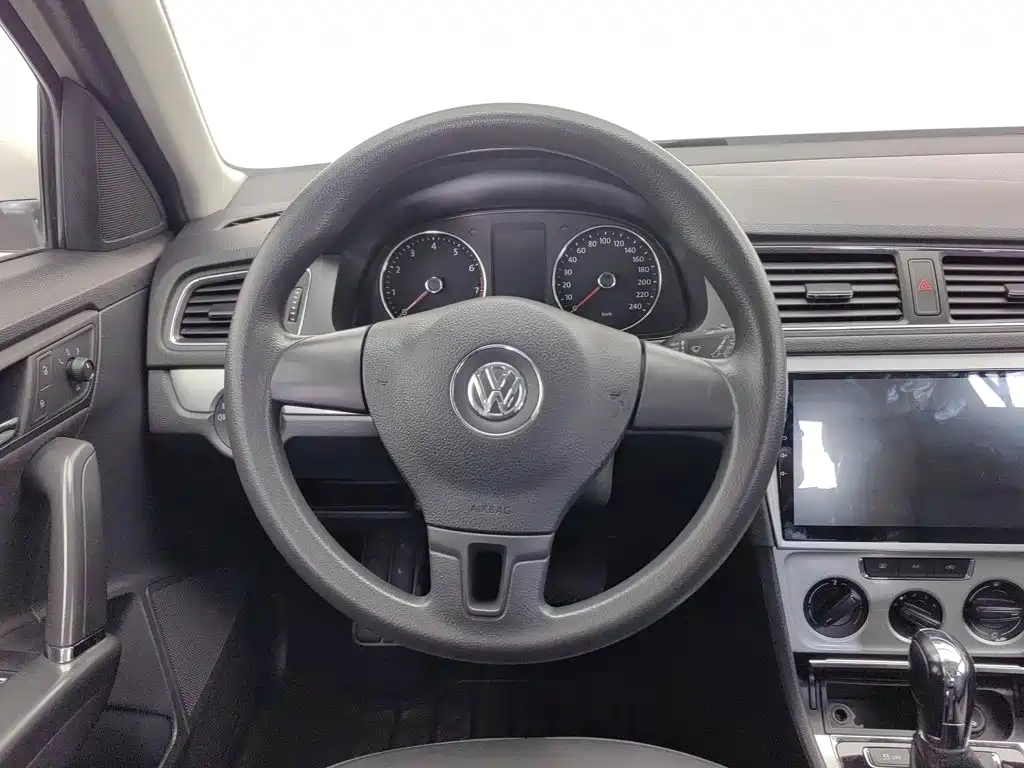 Volkswagen Gran Lavida — миниатюра 11
