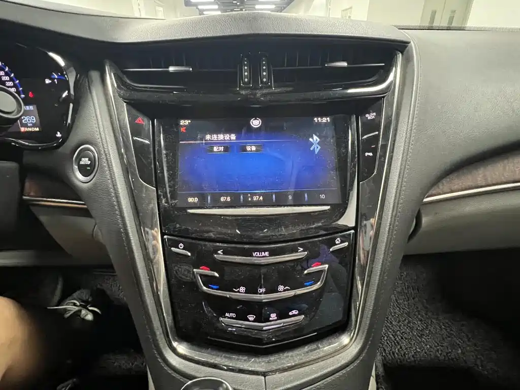 Cadillac CTS — миниатюра 31