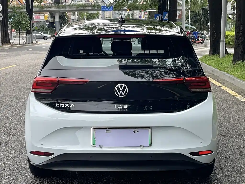 Volkswagen ID.3 — миниатюра 12