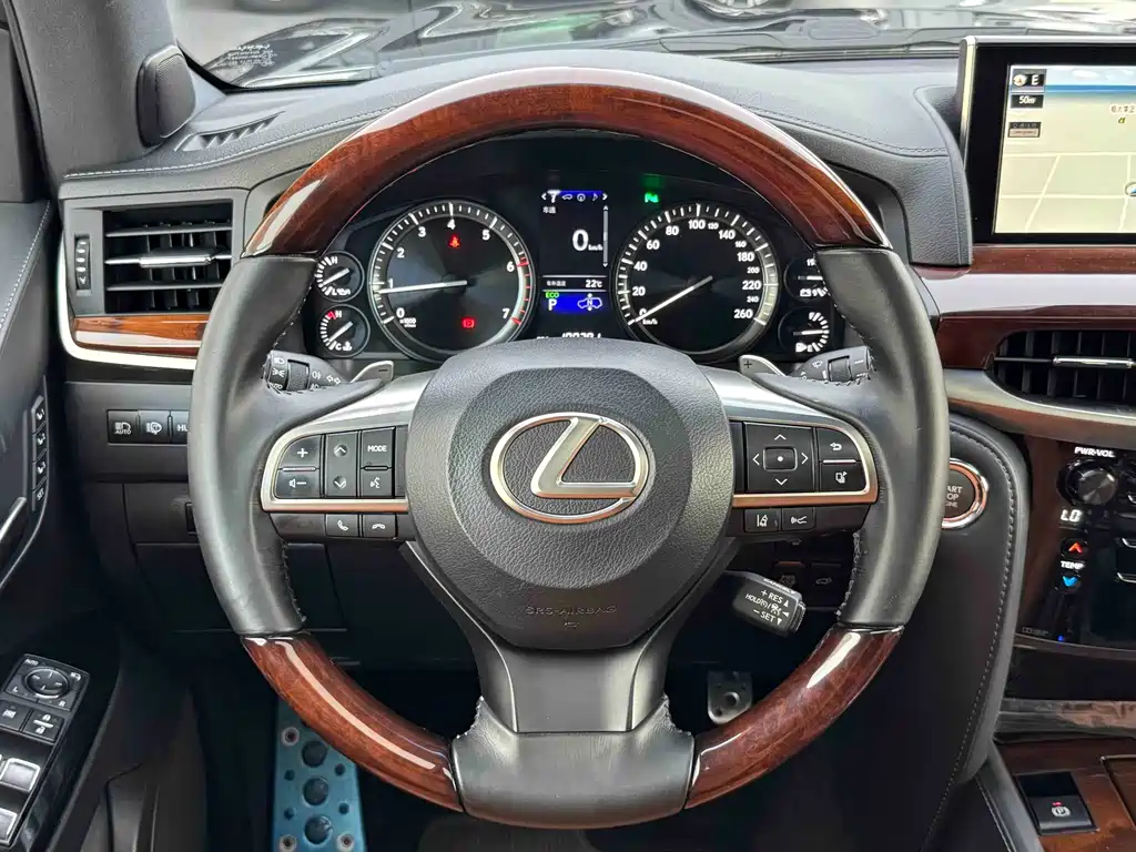 Lexus LX — фотографии объявления, Фото 15