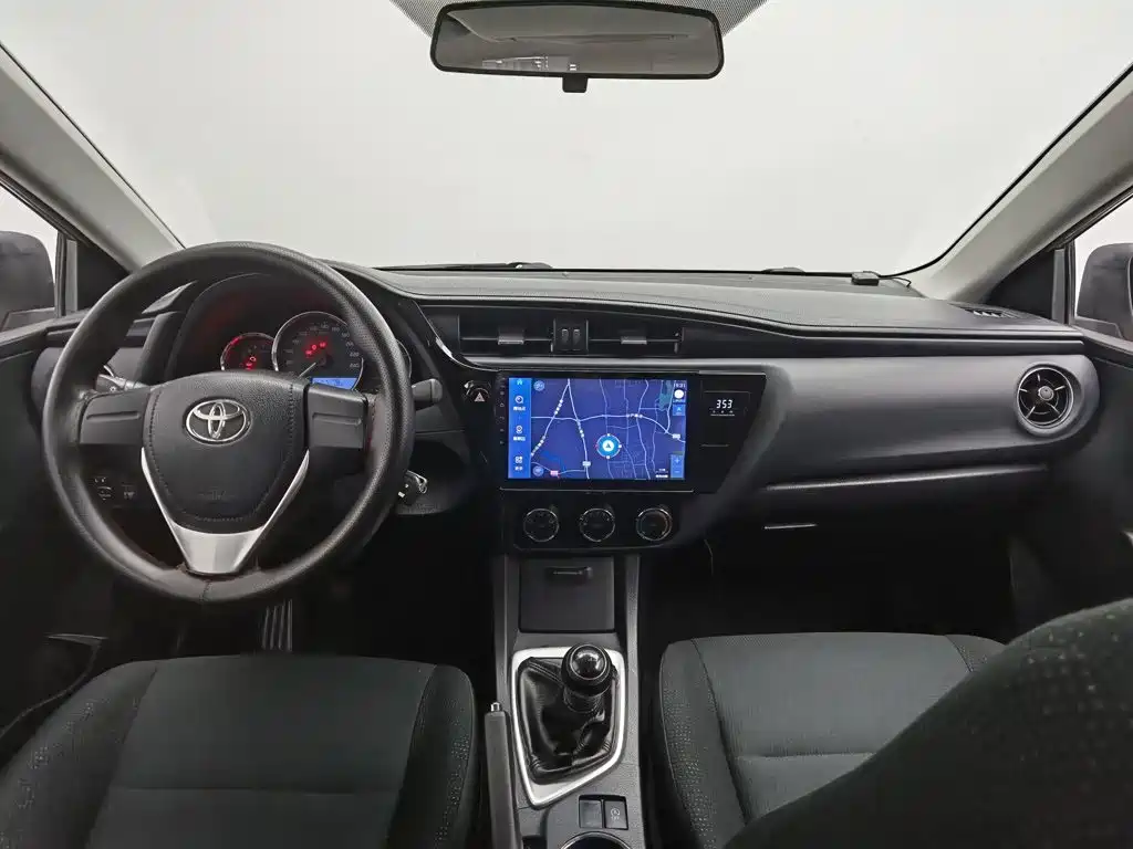 Toyota Corolla — миниатюра 5