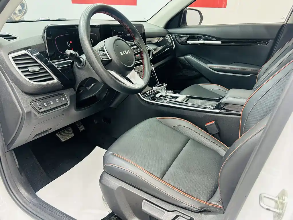 Kia Seltos 2023 1.5L CVT Luxury