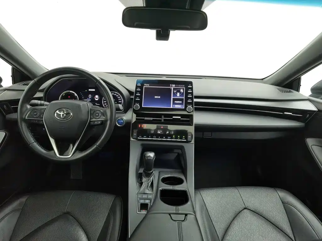 Toyota Avalon — миниатюра 5