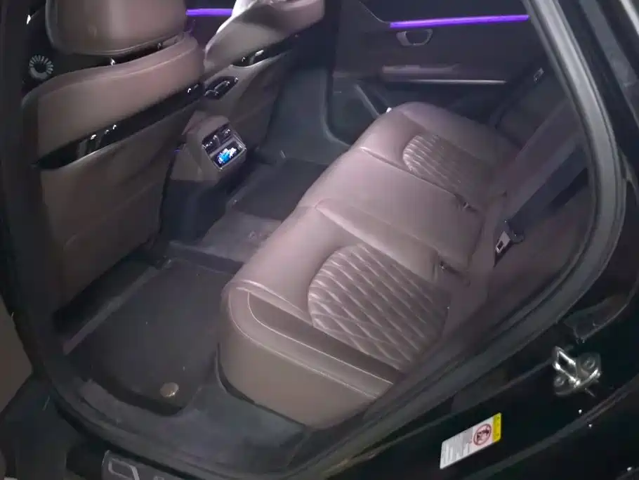 BYD Han — миниатюра 11