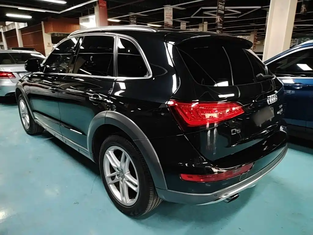 Audi Q5 — миниатюра 5