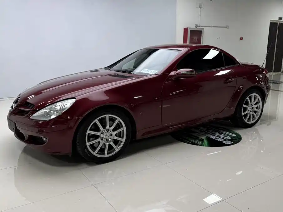 Mercedes-Benz SLK-Class