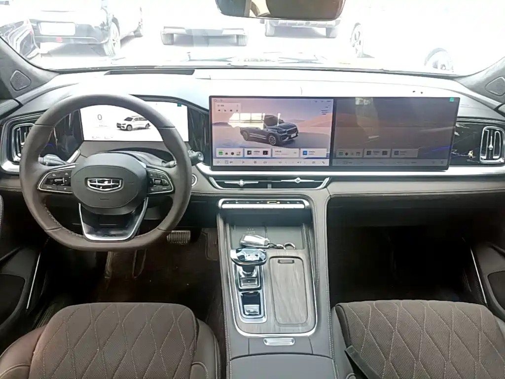 Geely Monjaro L 2026 2.0TD AT