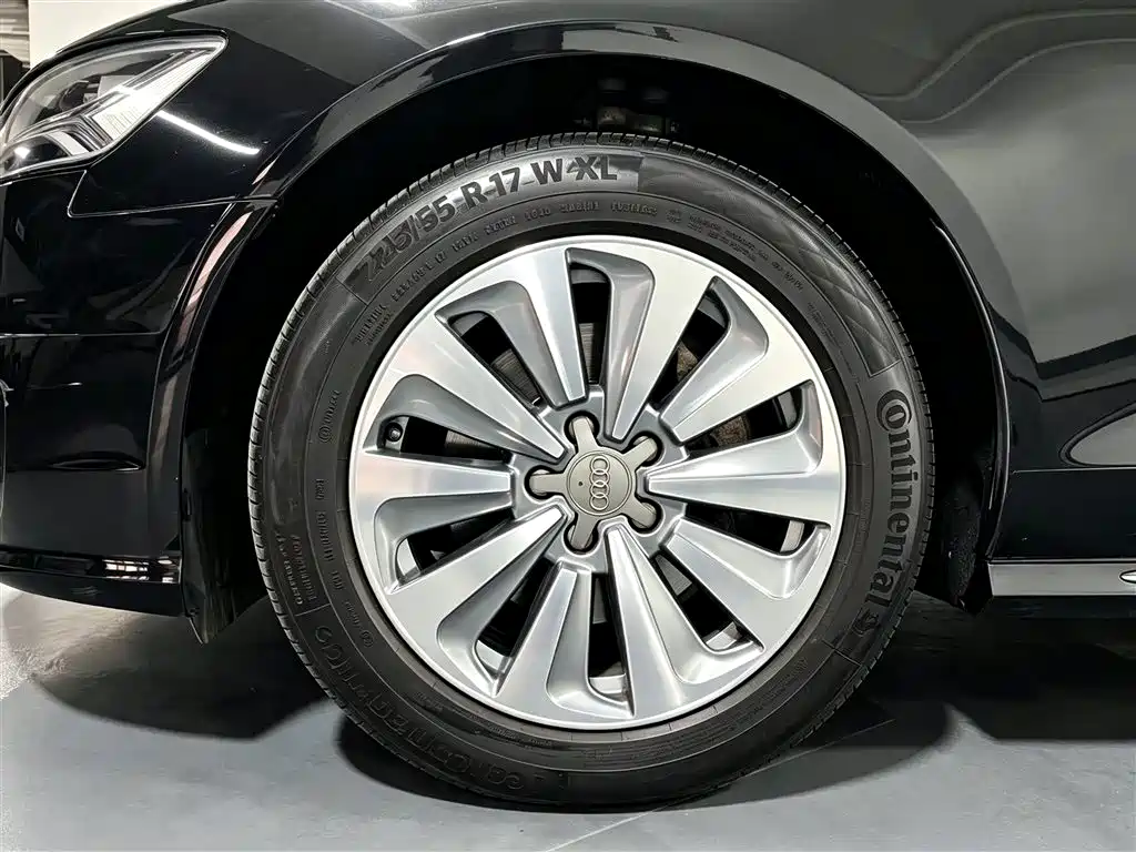 Audi A6L — миниатюра 14
