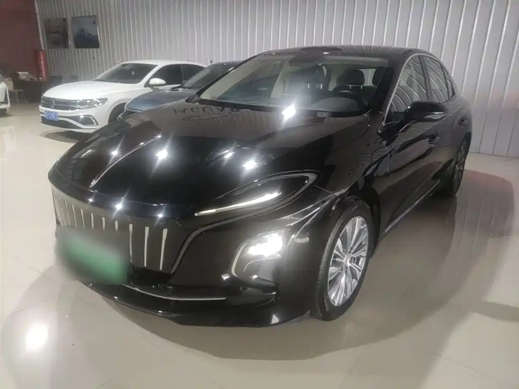 Hongqi Hongqi E-QM5 2022