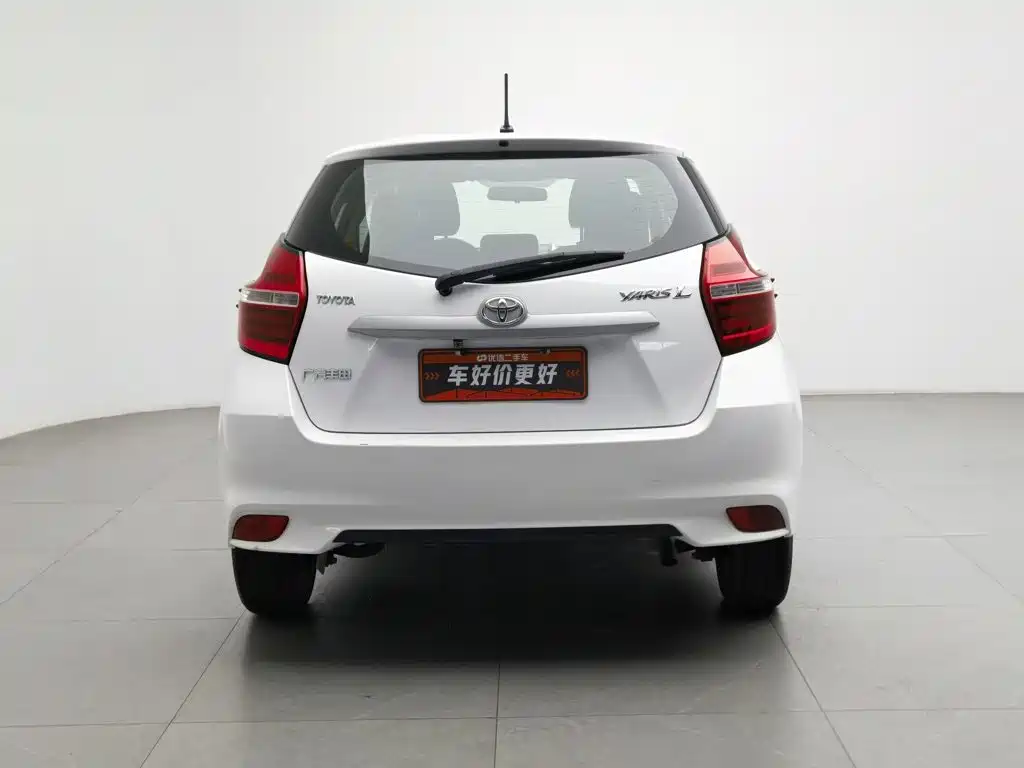 Toyota Yaris L — миниатюра 4
