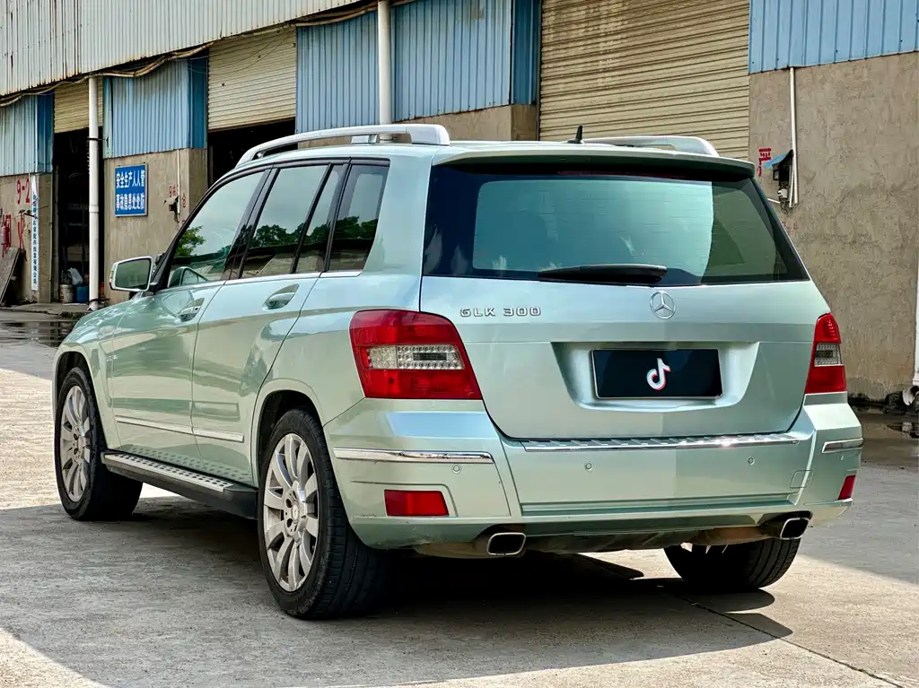 Mercedes-Benz GLK 2011 GLK 300 4MATIC Luxury