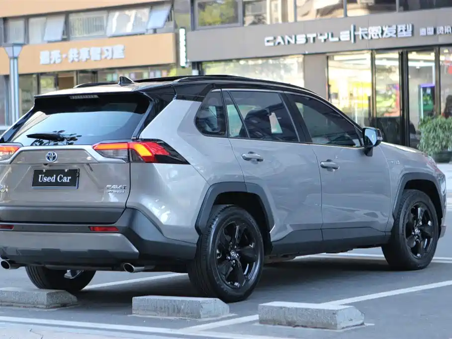 TOYOTA RAV4 RONGFANG