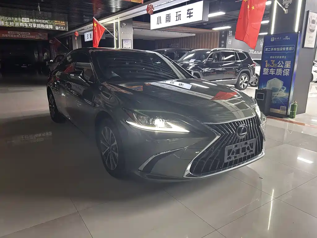 Lexus ES — миниатюра 3