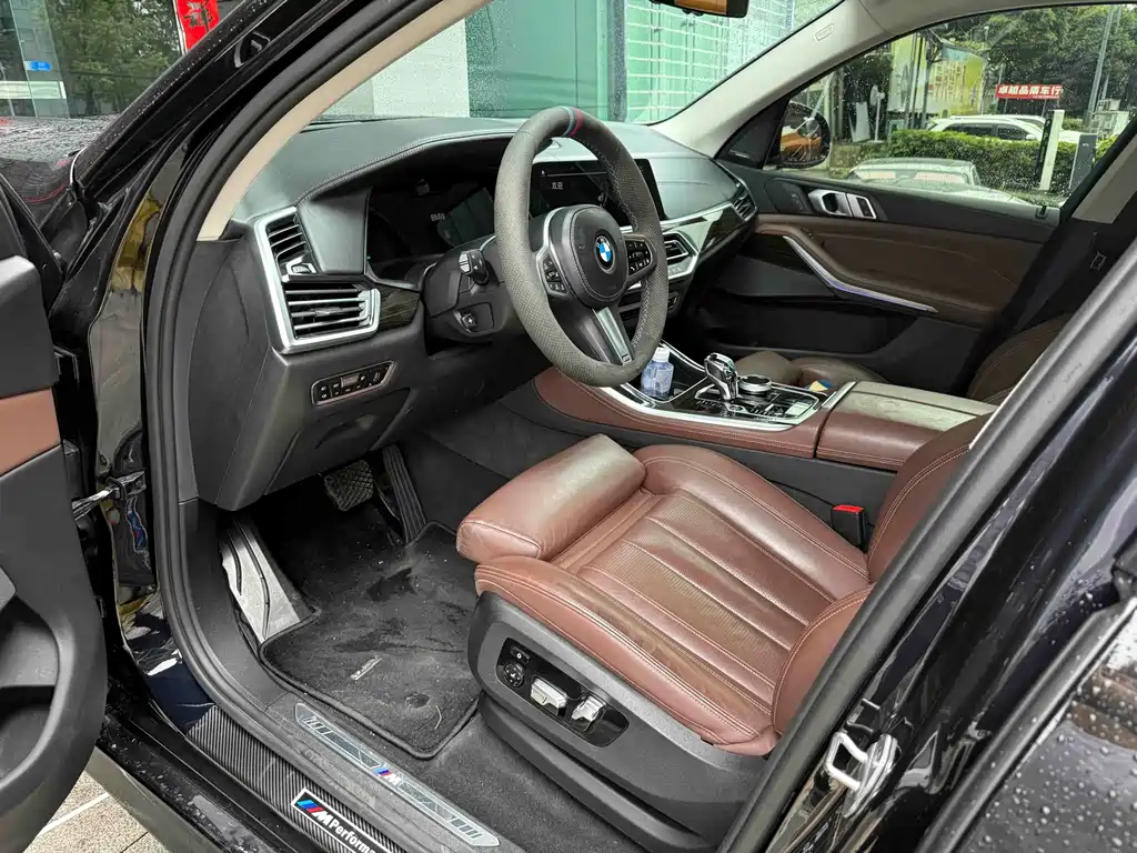 BMW X5 2019 xDrive40i Premium M Sport