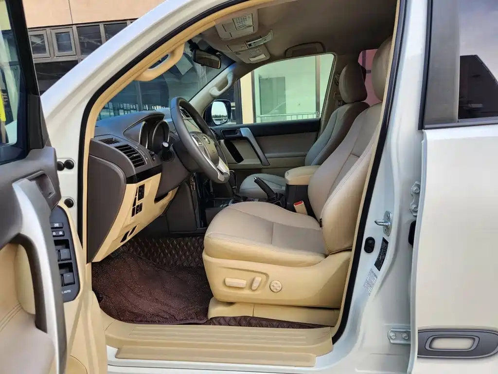 Toyota Prado — миниатюра 10