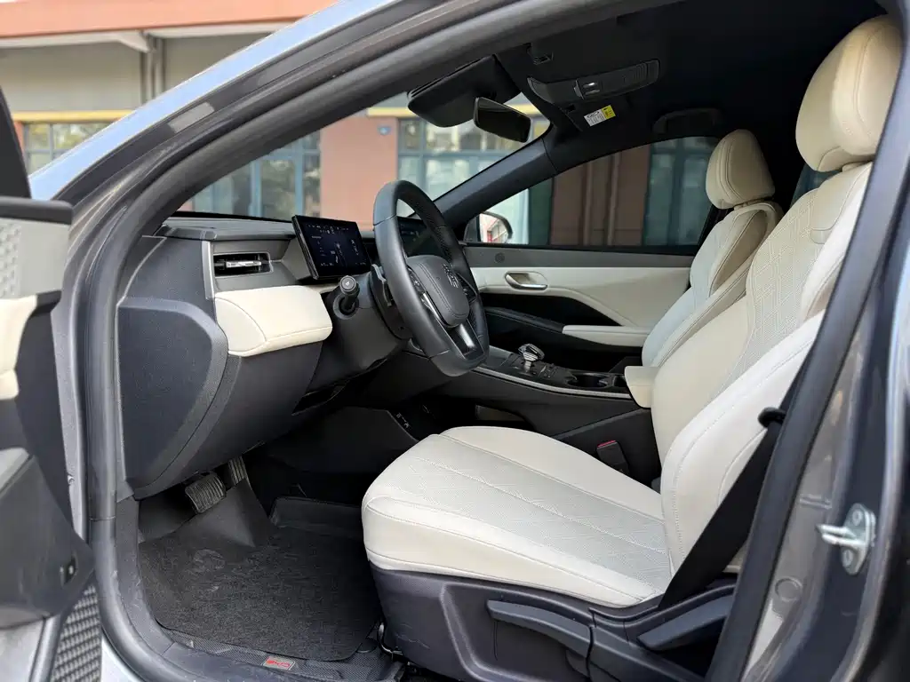 BYD Qin PLUS — миниатюра 7