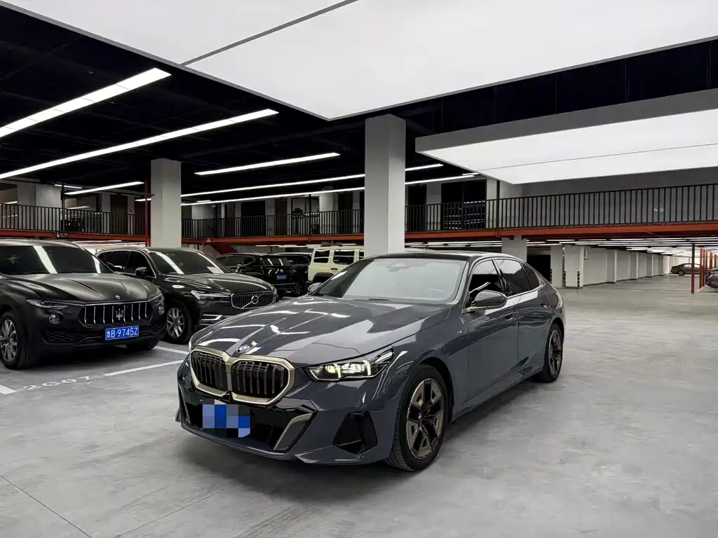 BMW 5 Series 2026