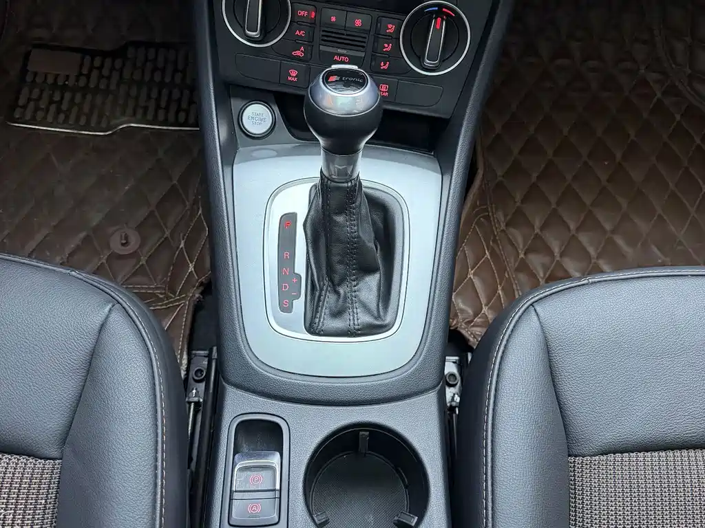 Audi Q3 — миниатюра 8