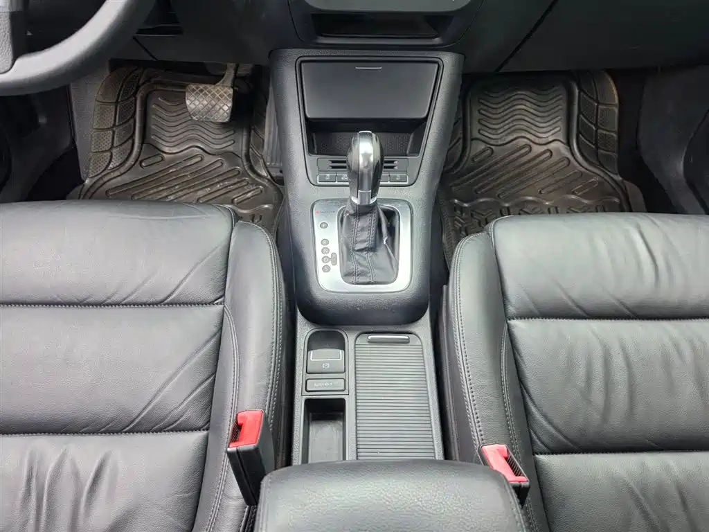 Volkswagen Tiguan 2011 2.0TSI R-Line