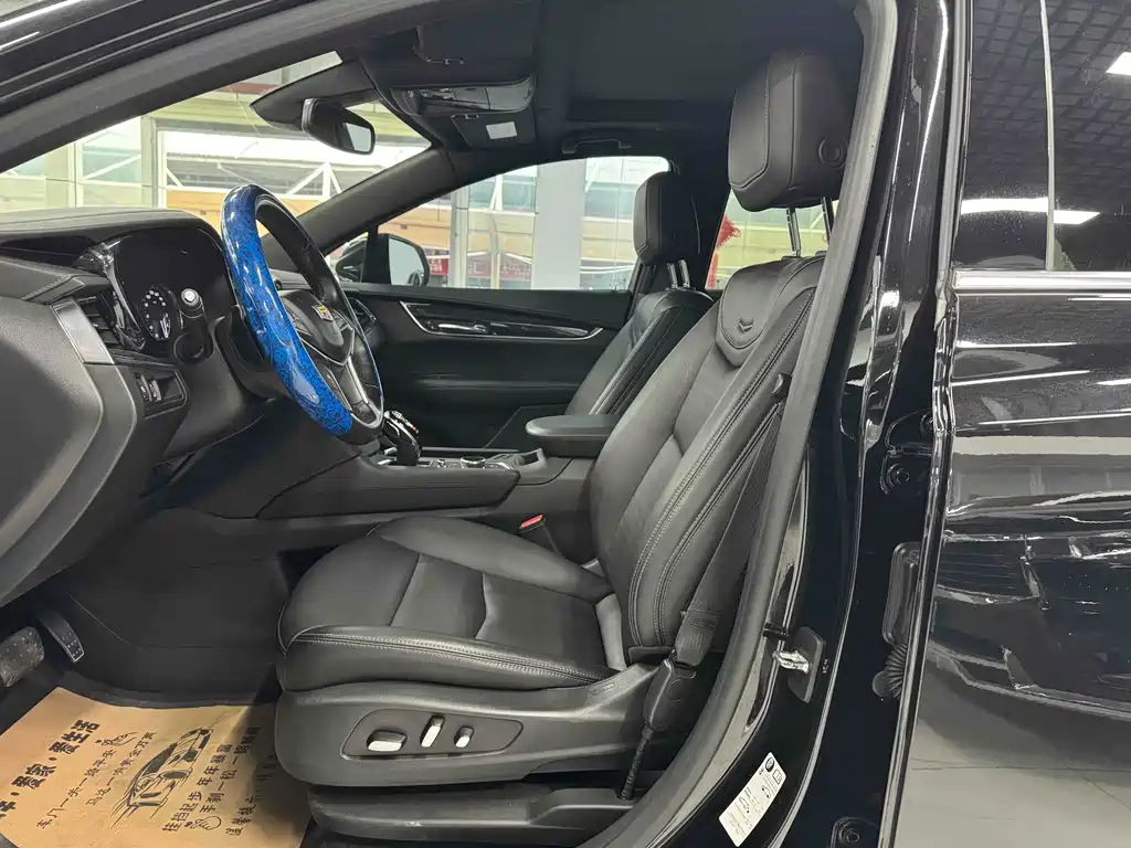 Cadillac XT5 2021 2.0T Luxury