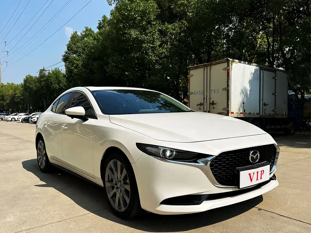 Mazda 3 Axela — миниатюра 3
