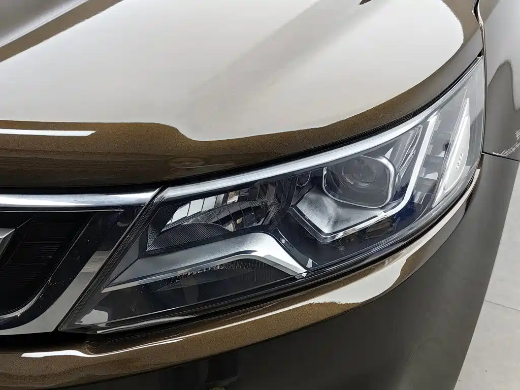 Geely Vision X6 — миниатюра 7