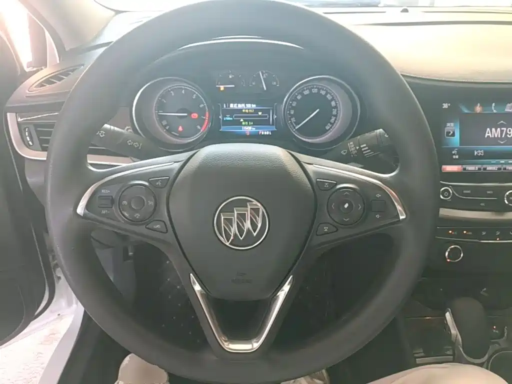 Buick Verano — миниатюра 11