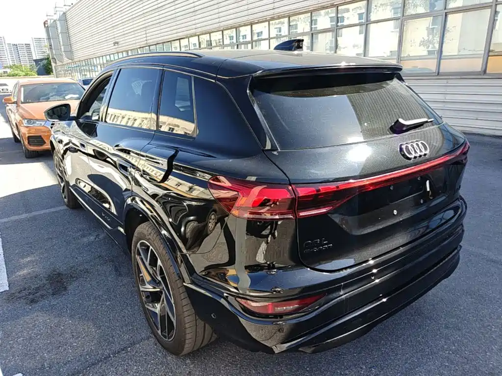 Audi AudiQ6L e-tron — миниатюра 5