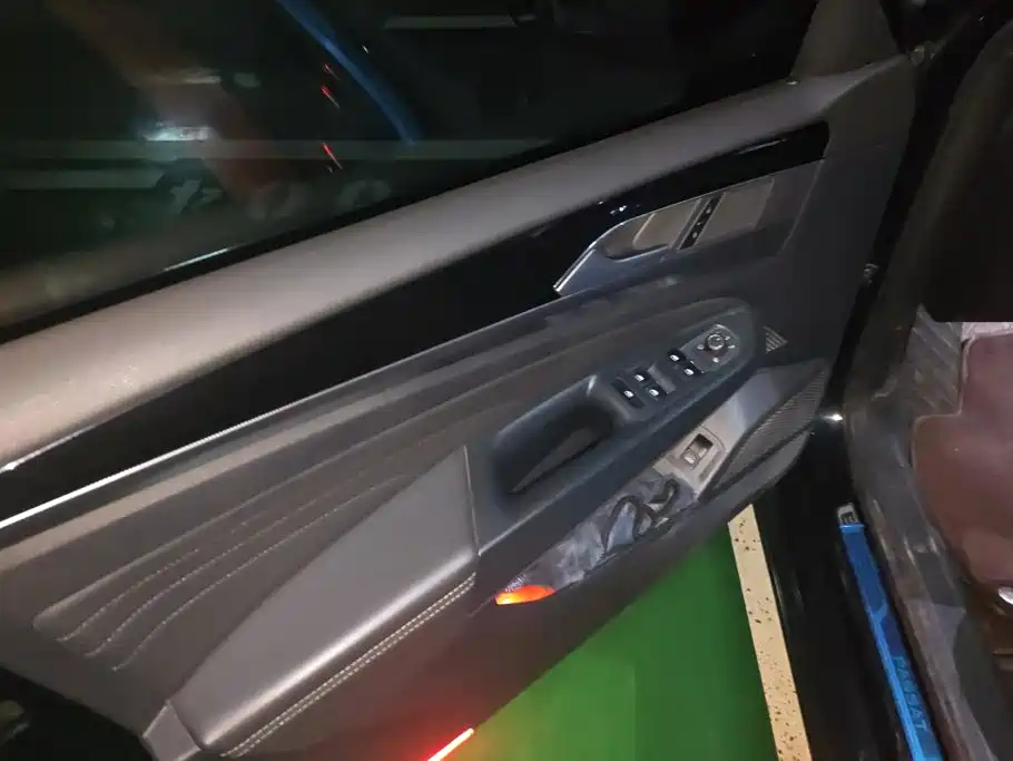 Volkswagen Passat — миниатюра 7