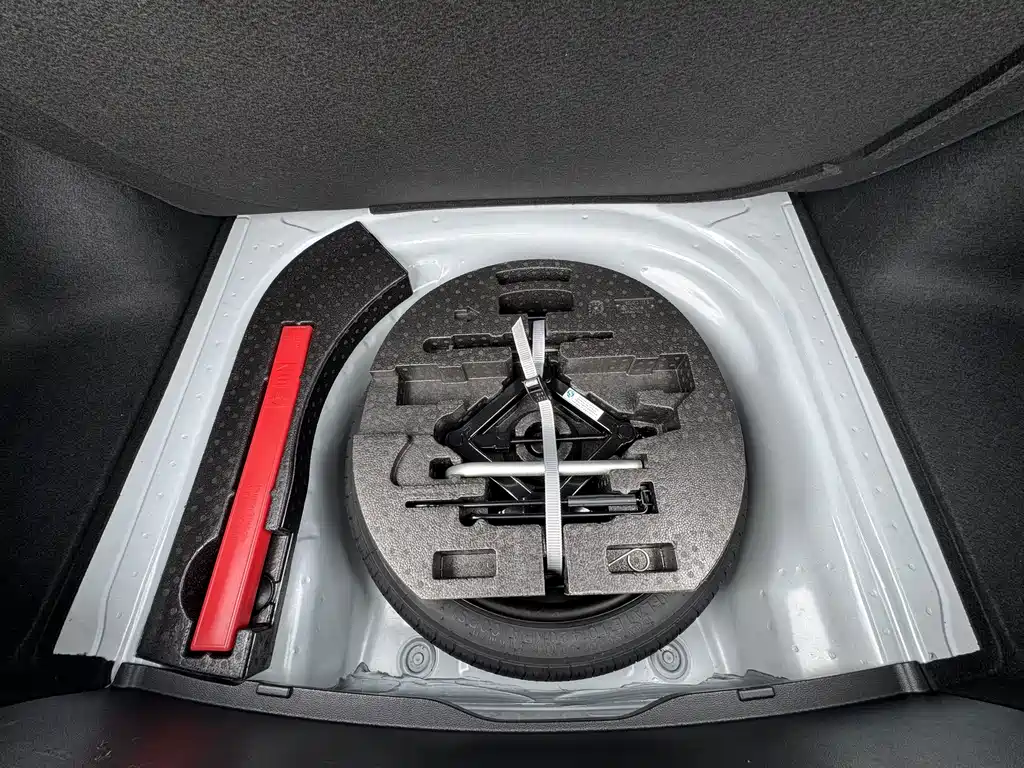 Volkswagen Lamando — миниатюра 28