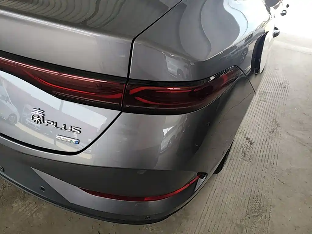 BYD Qin Plus PLUS 2025 DM-i Smart Drive 55KM