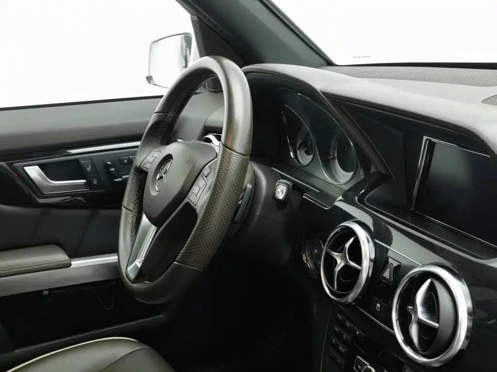Mercedes-Benz GLK-Class — миниатюра 22