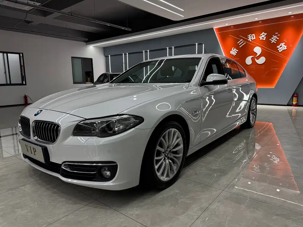 BMW 5 Series 2016