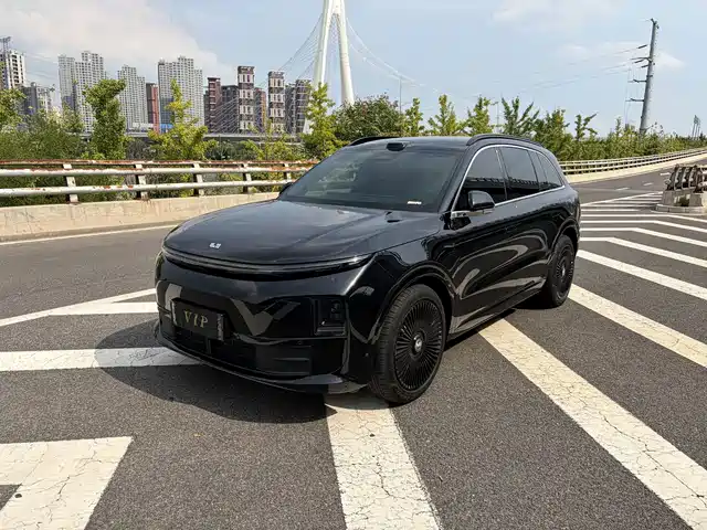 Li Auto 理想L6