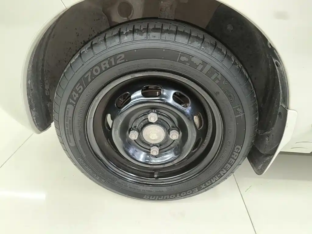 Wuling MINIEV — миниатюра 23