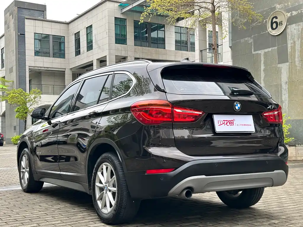 BMW X1 2016 sDrive18Li Fashion